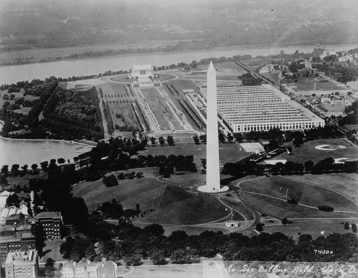 Aerial view west to Lincoln Memorial